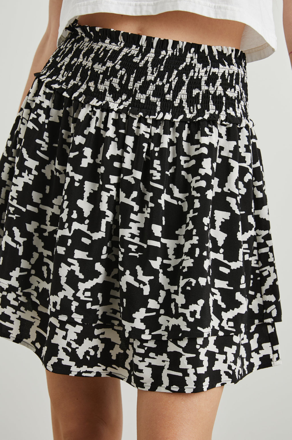 ADDISON SKIRT - EBONY TEXTURE